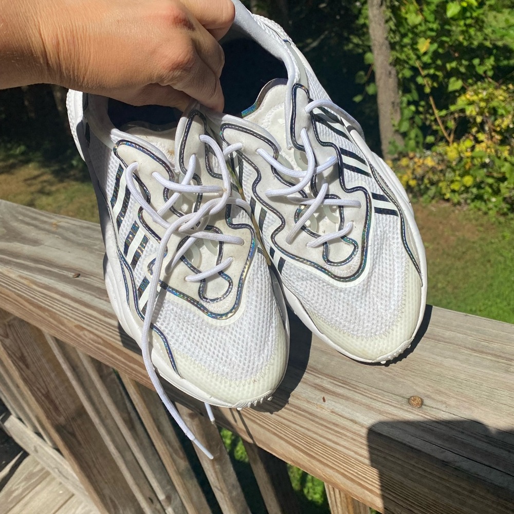 Adidas Ozweego Lace Up Sneakers - Picture 3 of 6